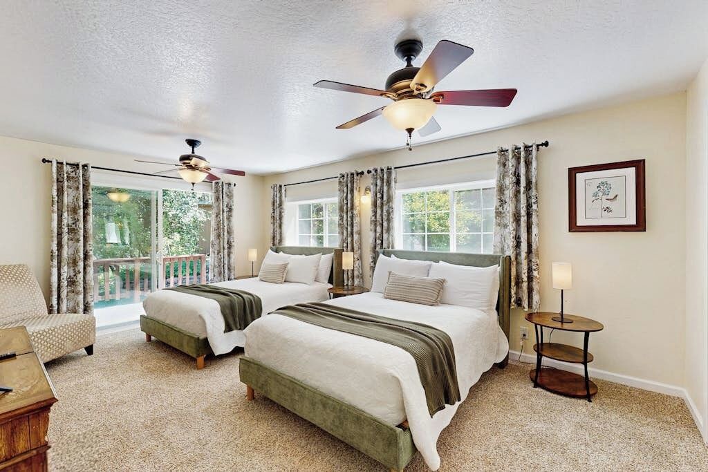 Photo of Bedroom in Hathaway Pines