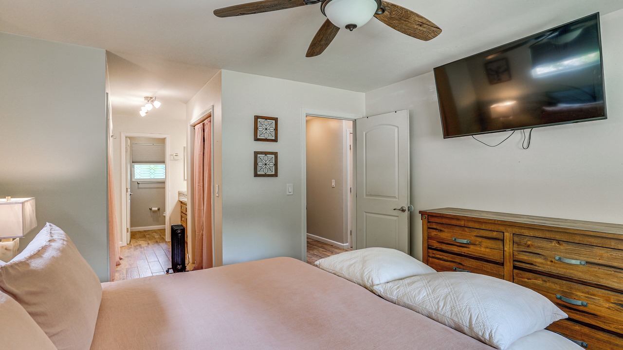 Photo of Bedroom in Douglas City