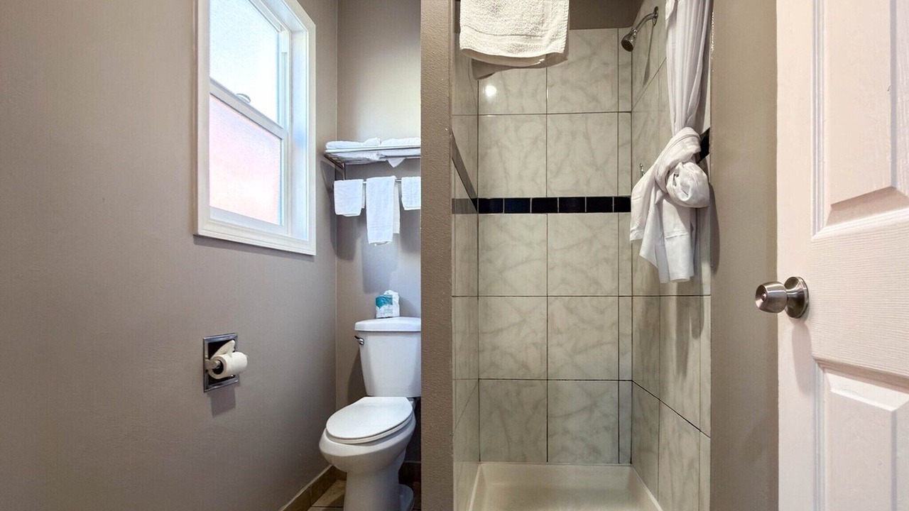 Photo of Bathroom in Redwood Heights