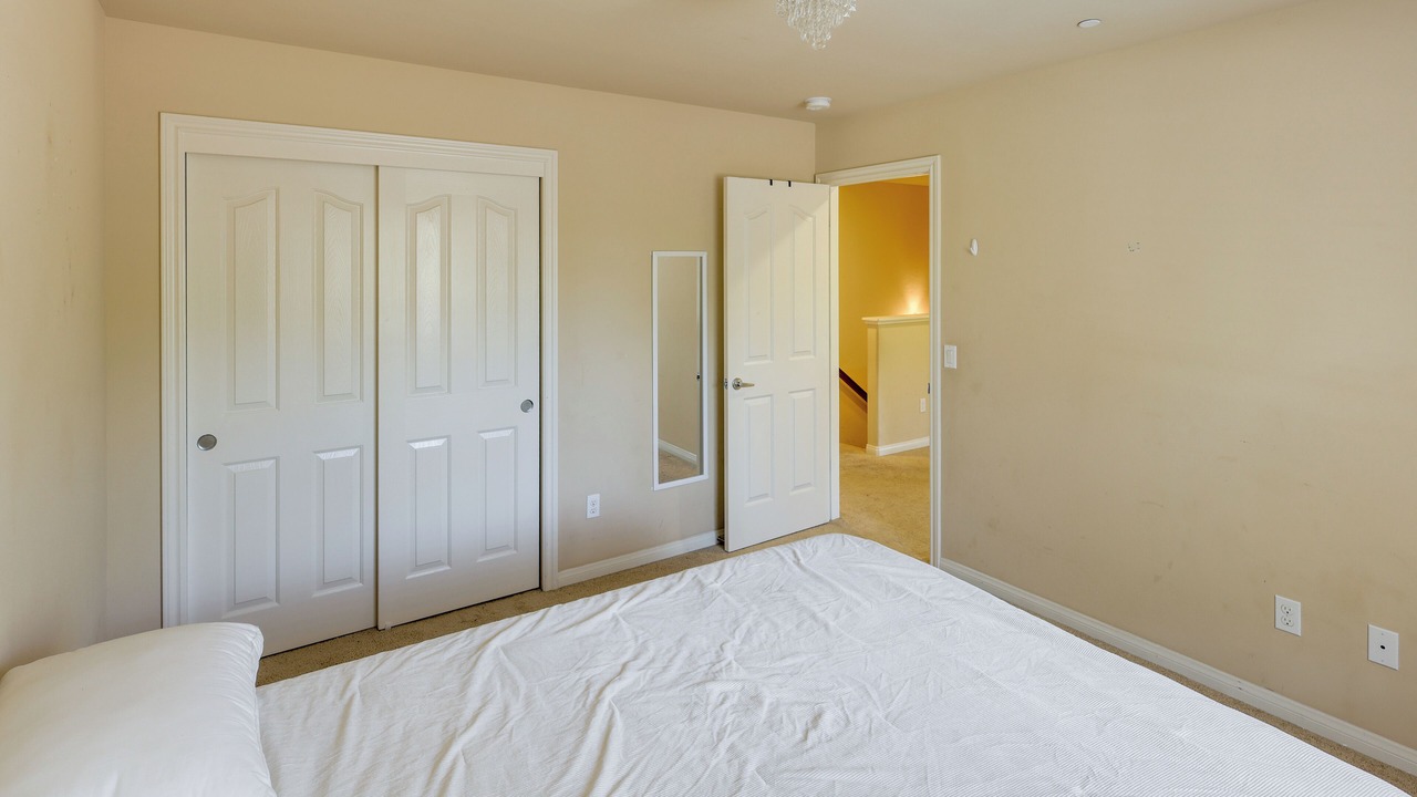 Photo of Bedroom in Greenacres