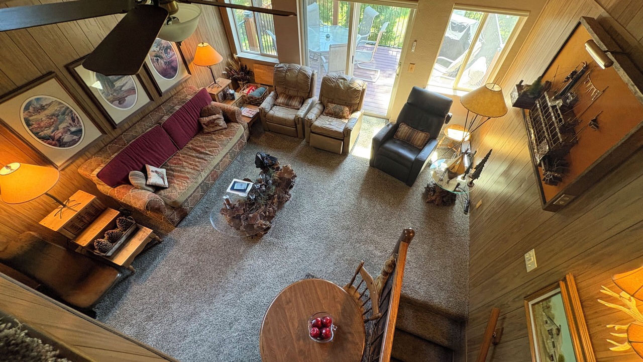 Photo of Livingroom in Pinecrest