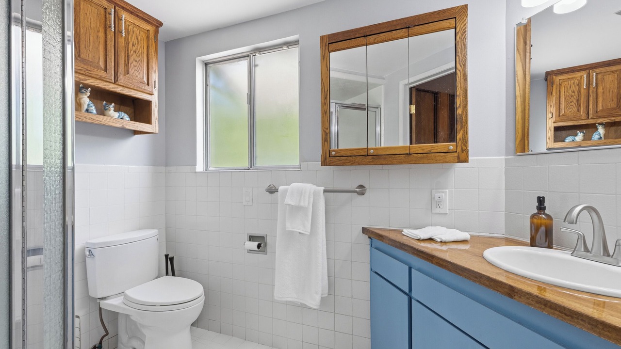 Photo of Bathroom in Apple Hill