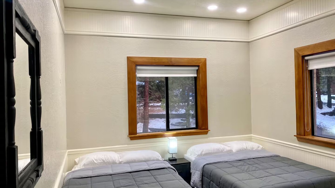 Photo of Bedroom in Shaver Lake