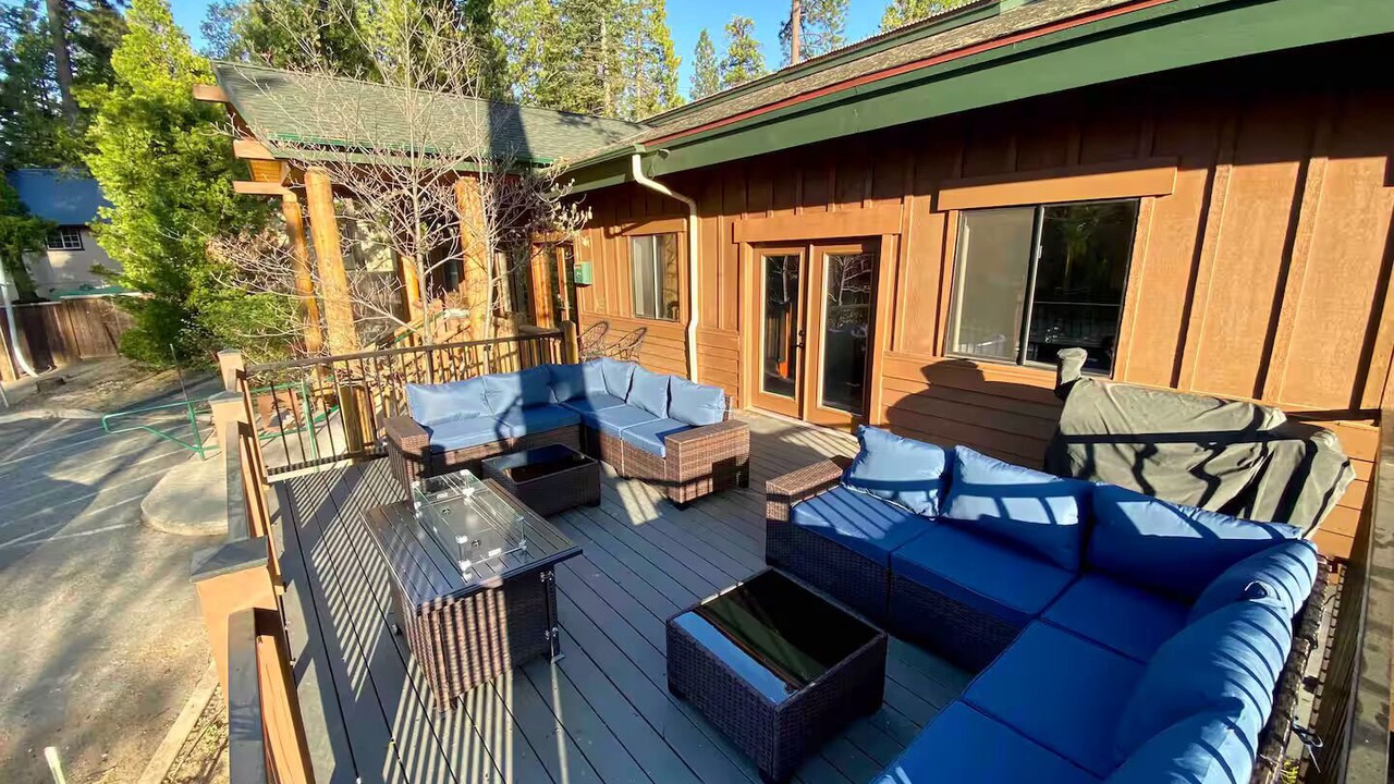 Photo of Patio Balcony in Shaver Lake