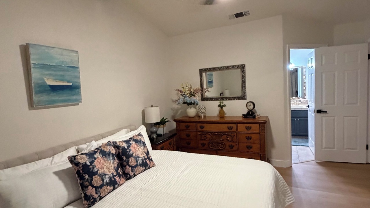 Photo of Bedroom in Modesto