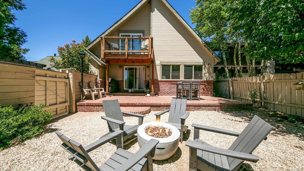 Photo of Patio Balcony in Kings Beach