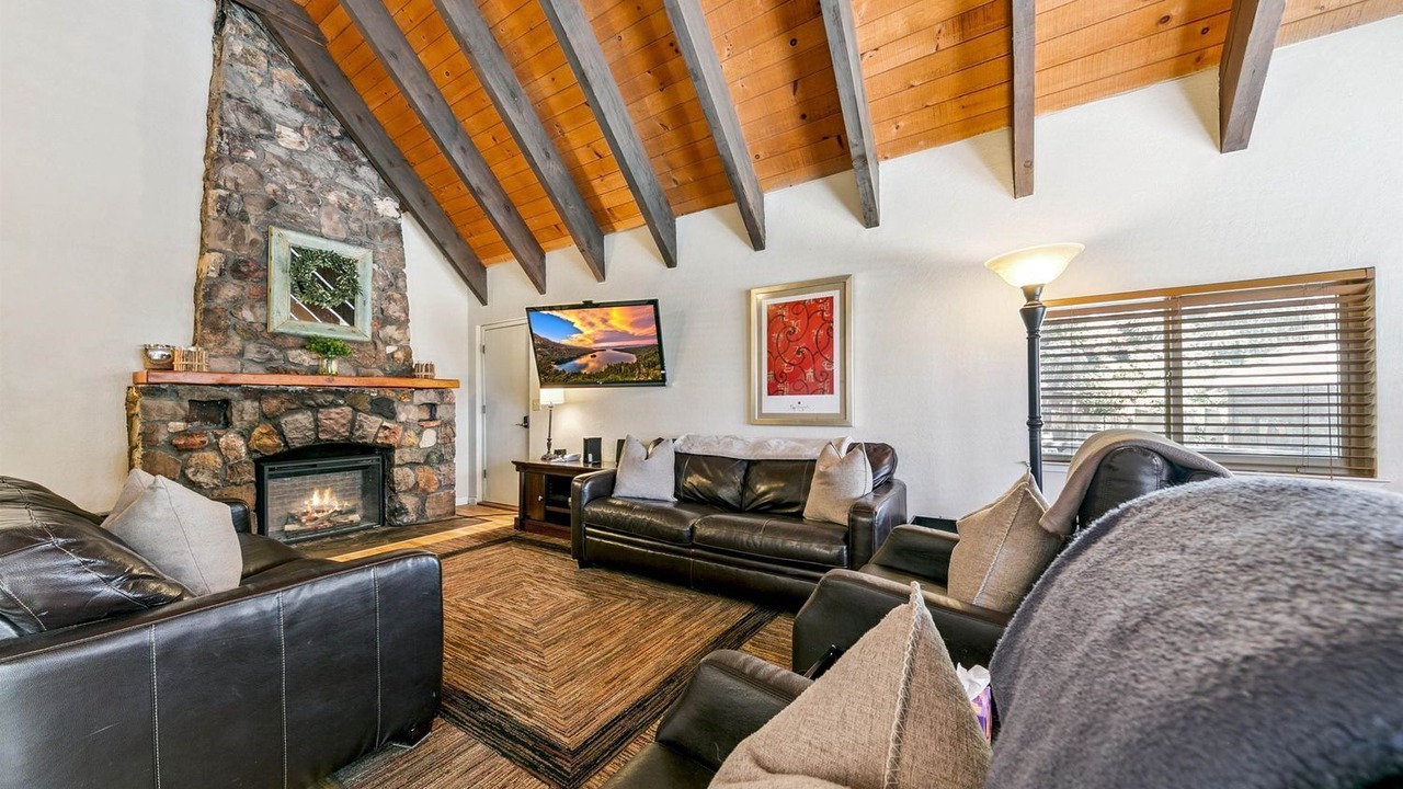 Photo of Livingroom in Kings Beach