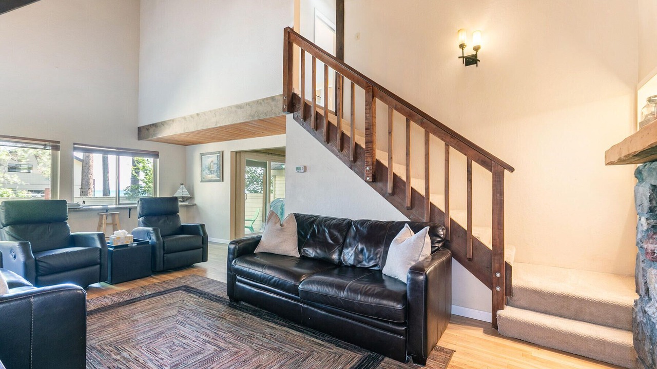 Photo of Livingroom in Kings Beach