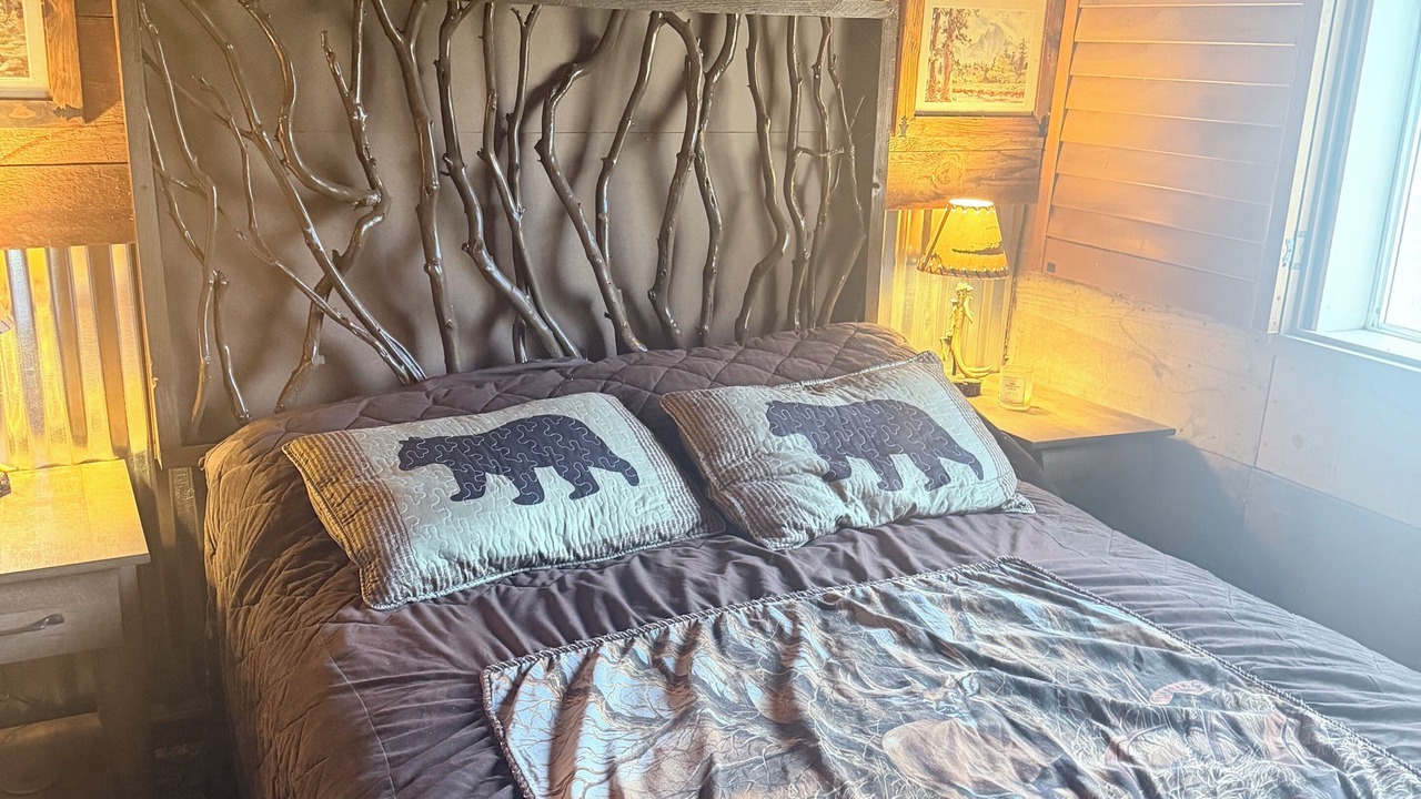 Photo of Bedroom in Big Creek