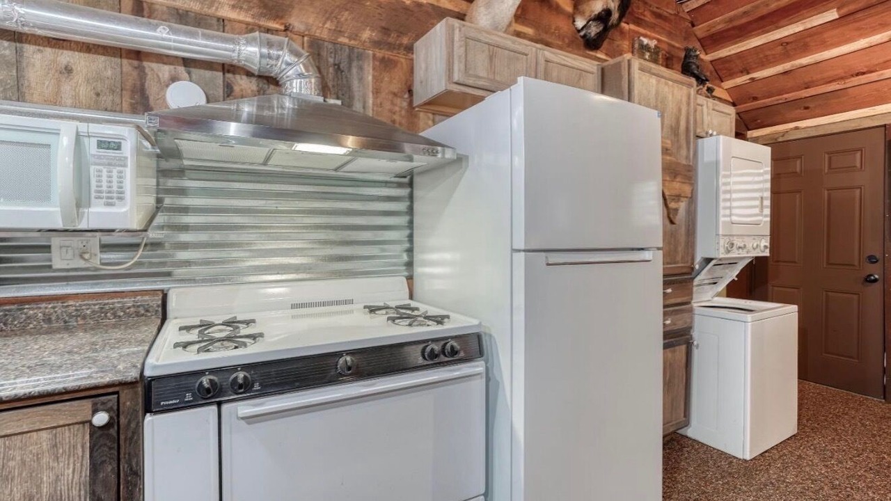 Photo of Kitchen in Big Creek