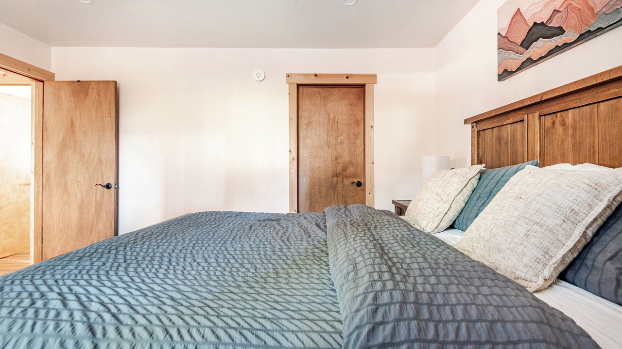 Photo of Bedroom in Tahoe Sierra Estates