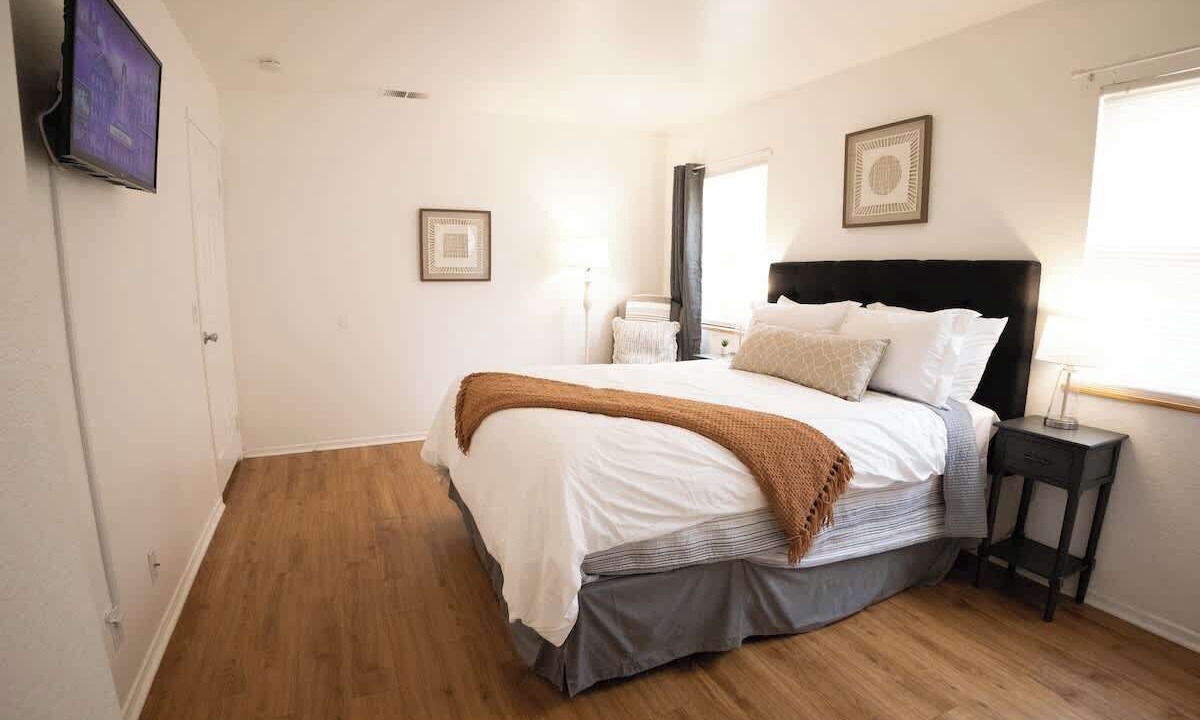 Photo of Bedroom in San Jacinto