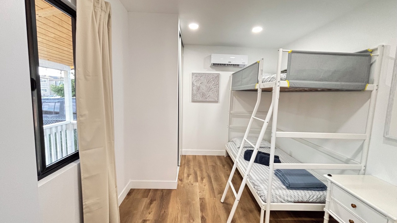 Photo of Bedroom in Westmont