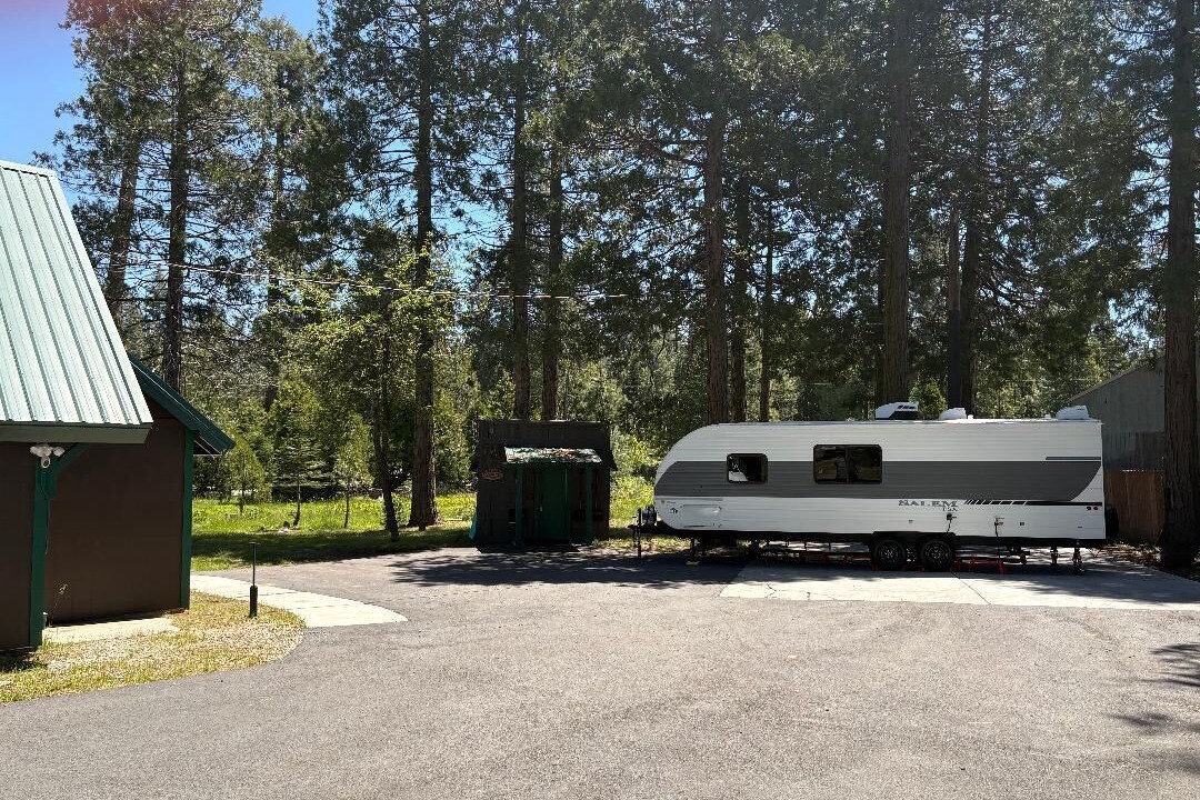 Photo of Others in Shaver Lake