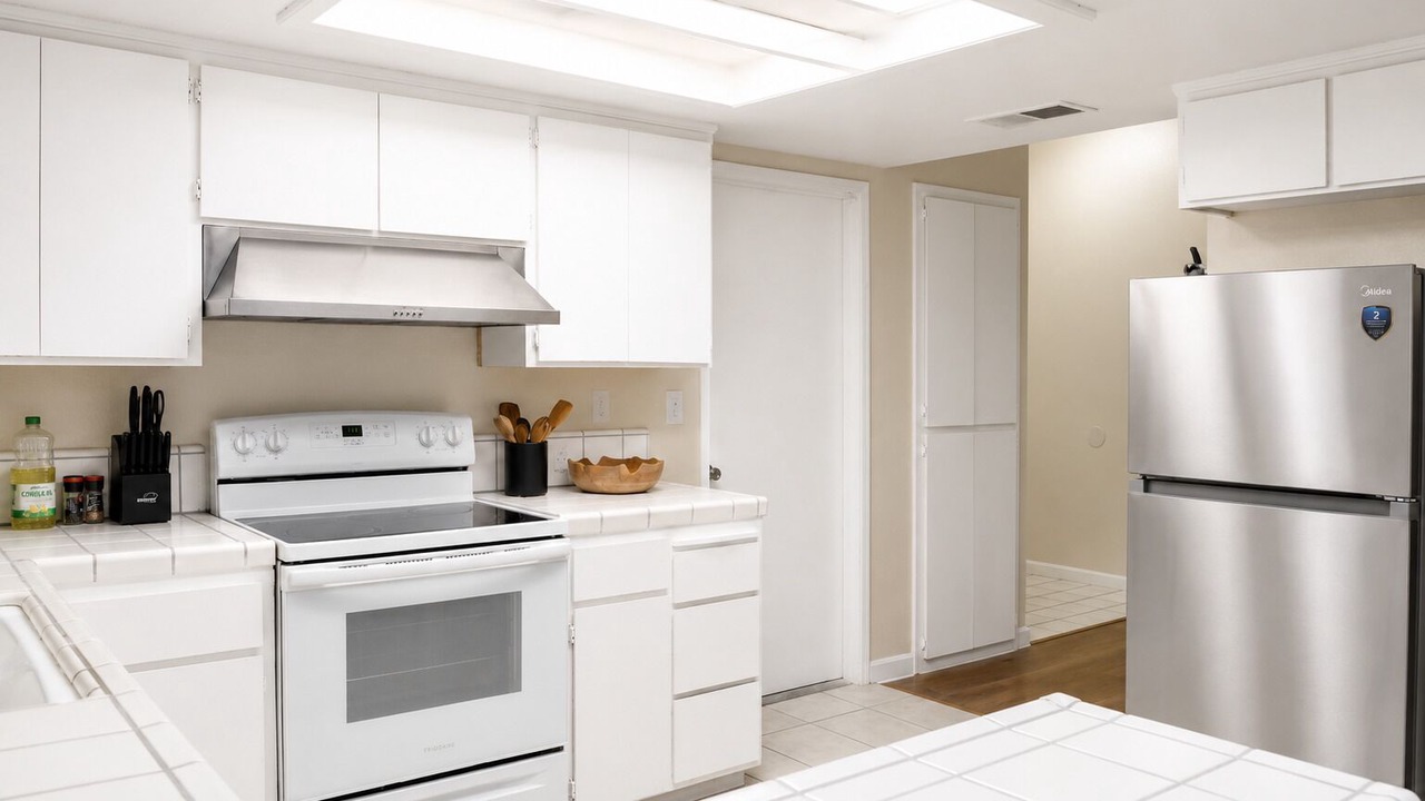 Photo of Kitchen in Hanford
