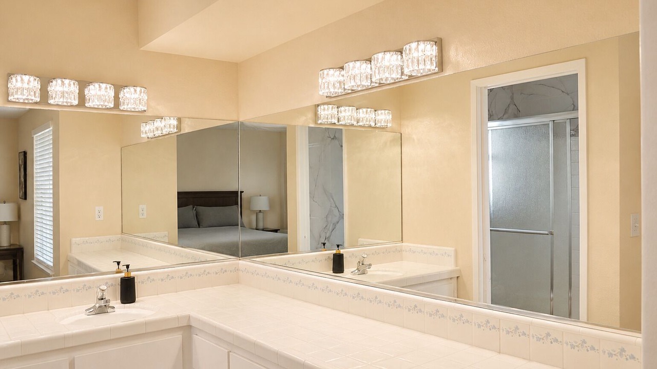 Photo of Bathroom in Hanford