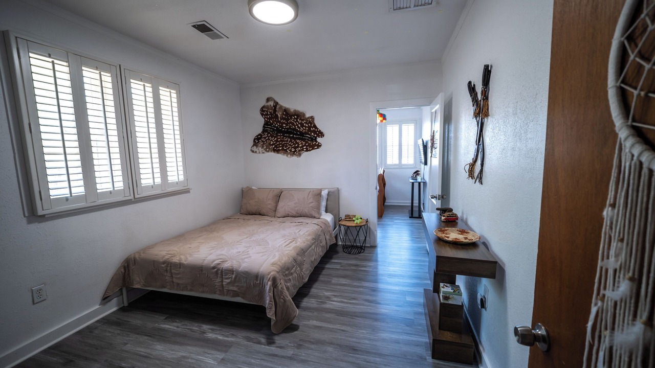 Photo of Bedroom in Pearblossom