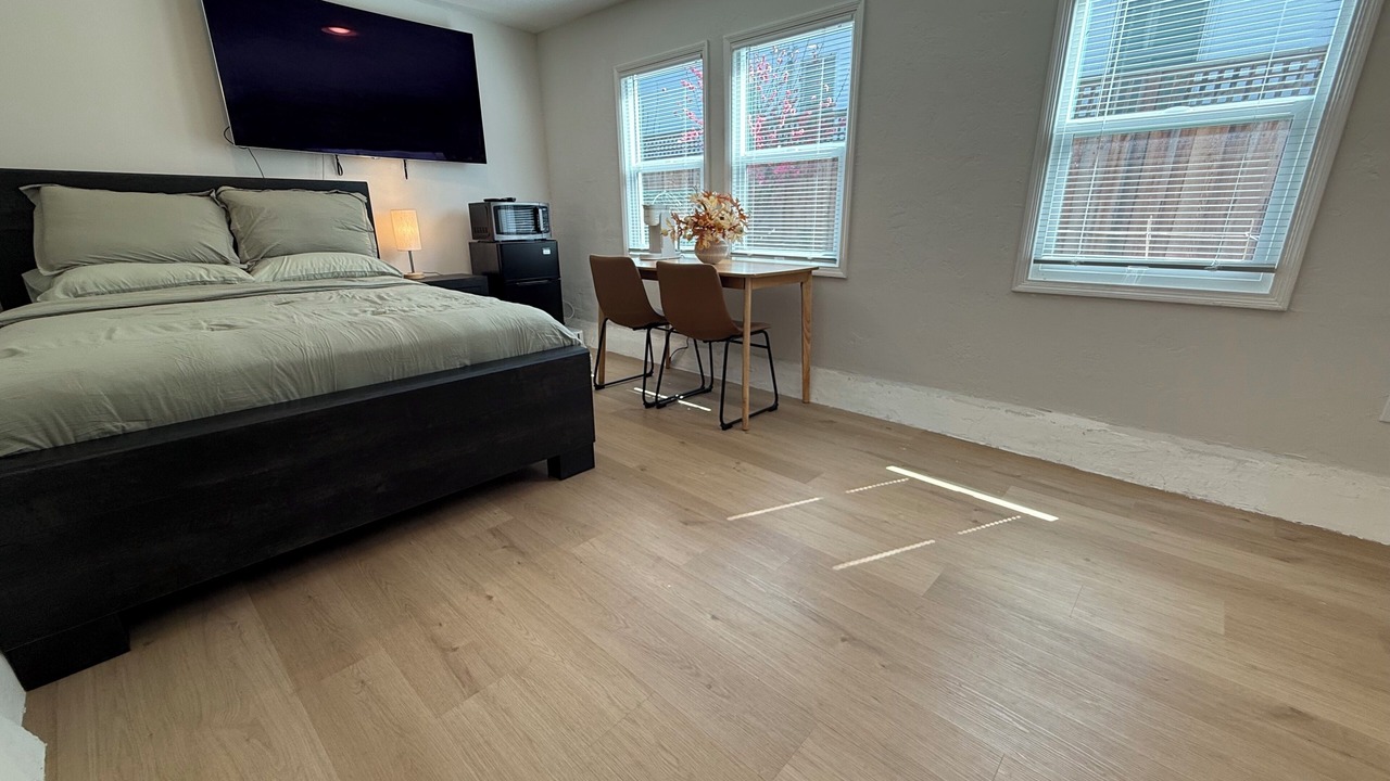 Photo of Bedroom in Estudillo Estates - Glen