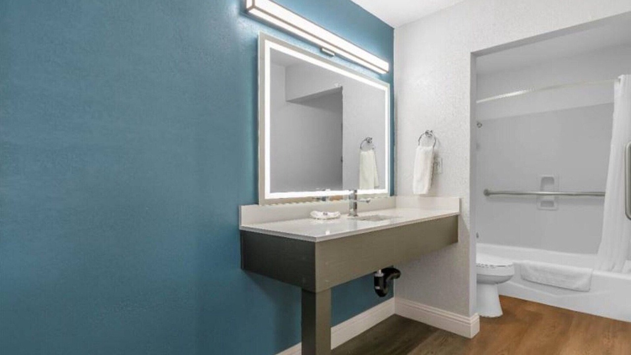 Photo of Bathroom in Madera