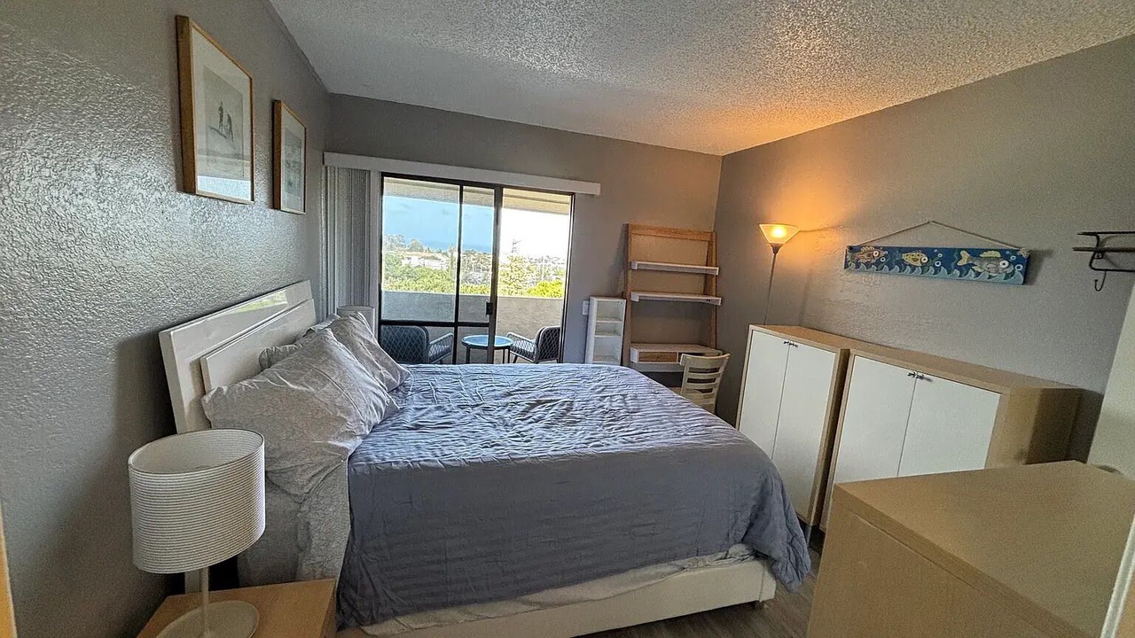 Photo of Bedroom in Monterey