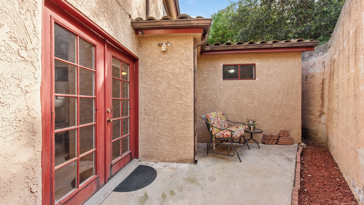 Photo of Patio Balcony in Silver Lake