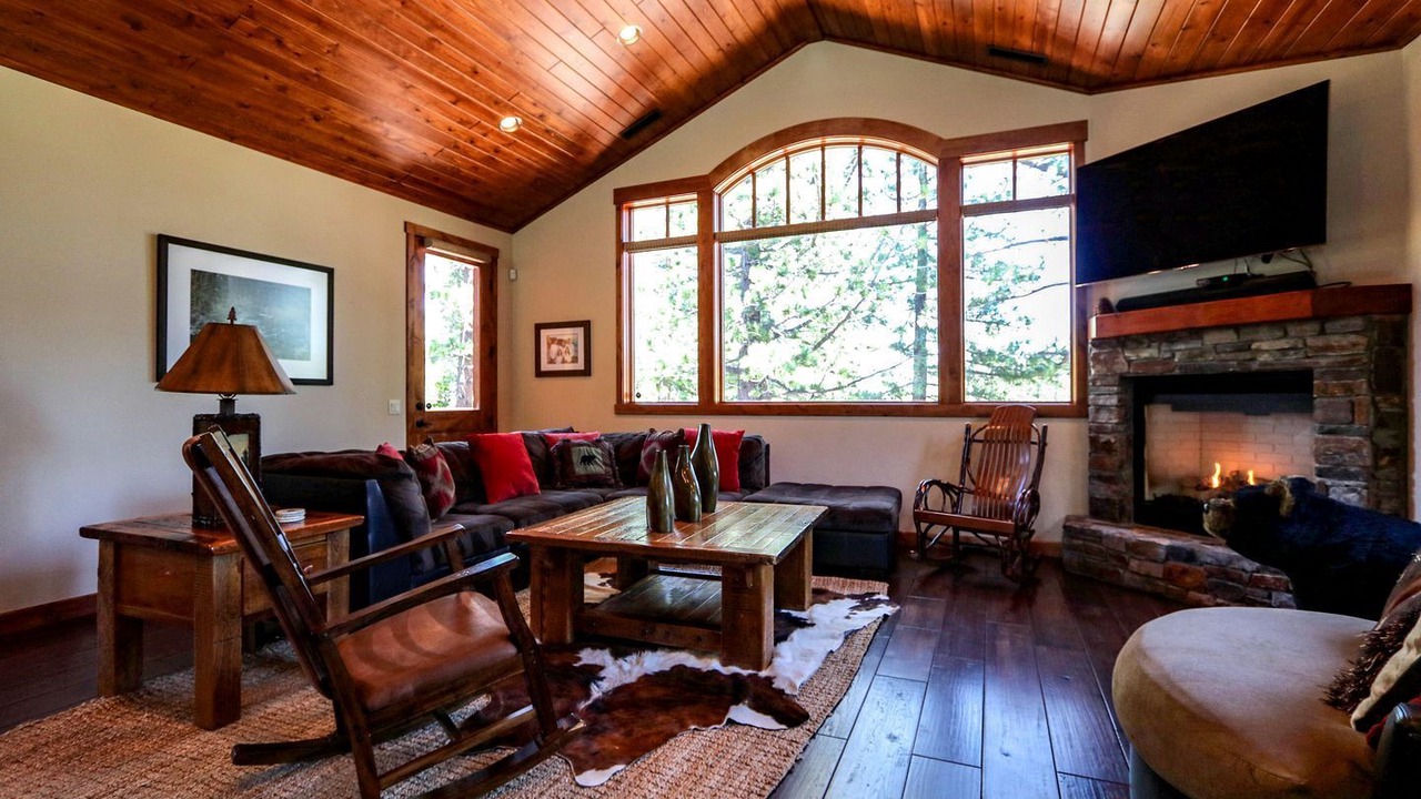 Photo of Livingroom in Mammoth Lakes