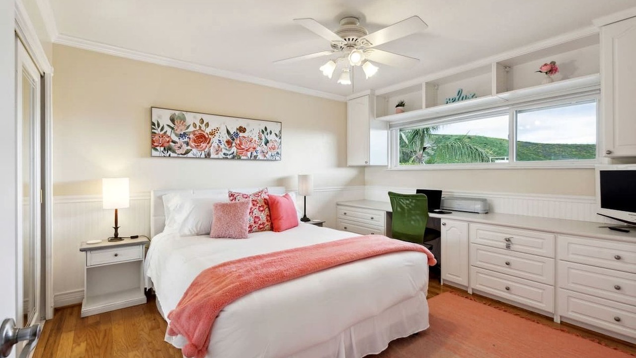 Photo of Bedroom in Thousand Oaks