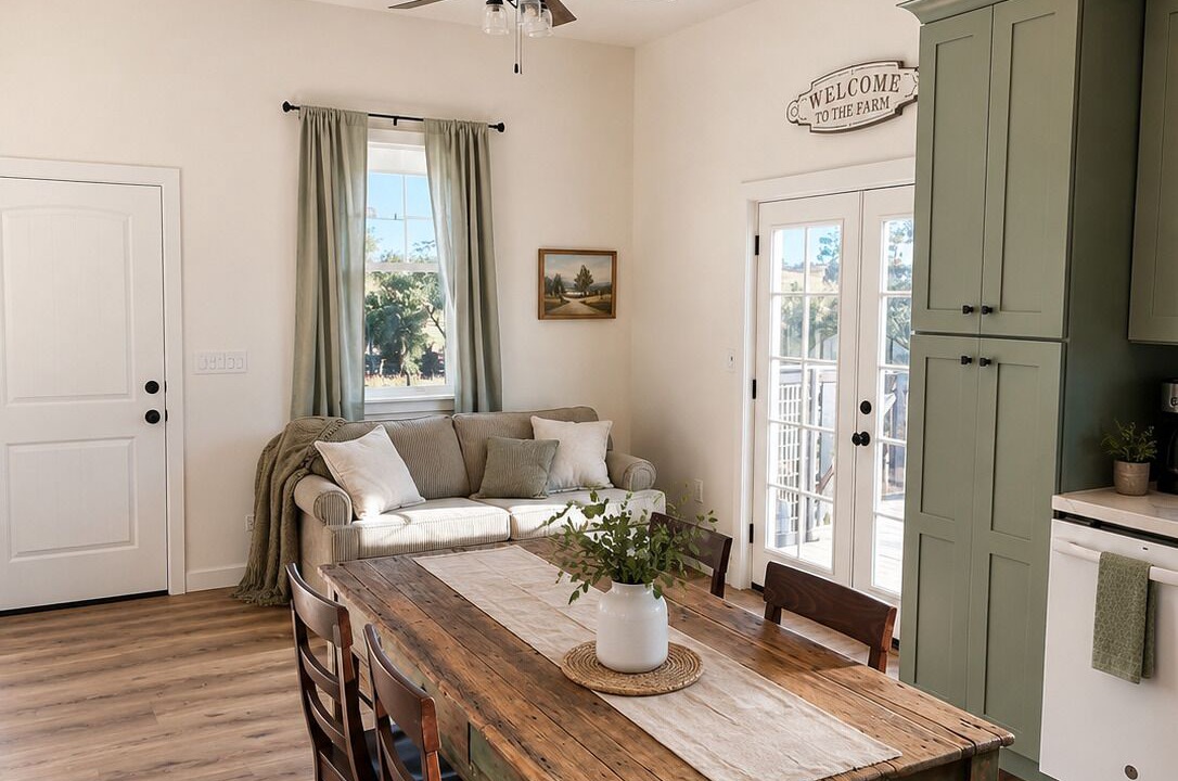 Photo of Livingroom in Templeton
