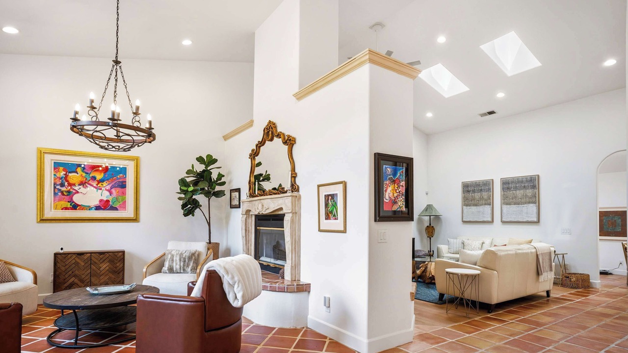 Photo of Livingroom in Carmel Valley