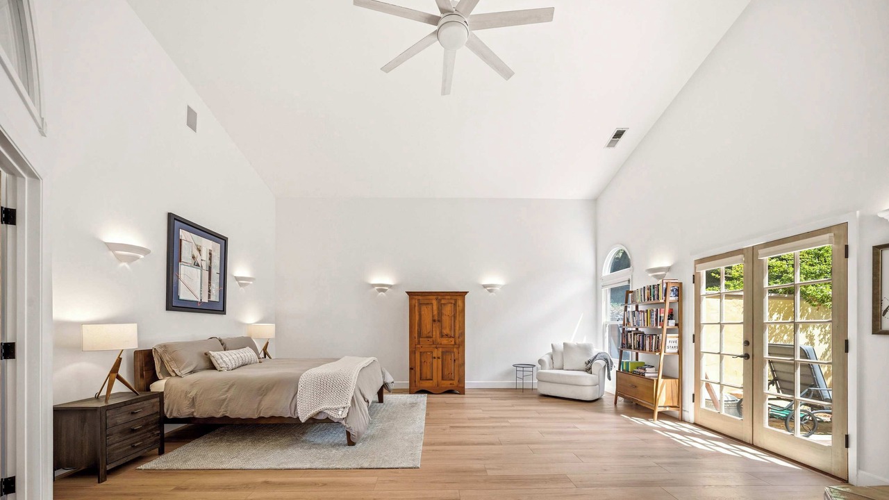 Photo of Bedroom in Carmel Valley