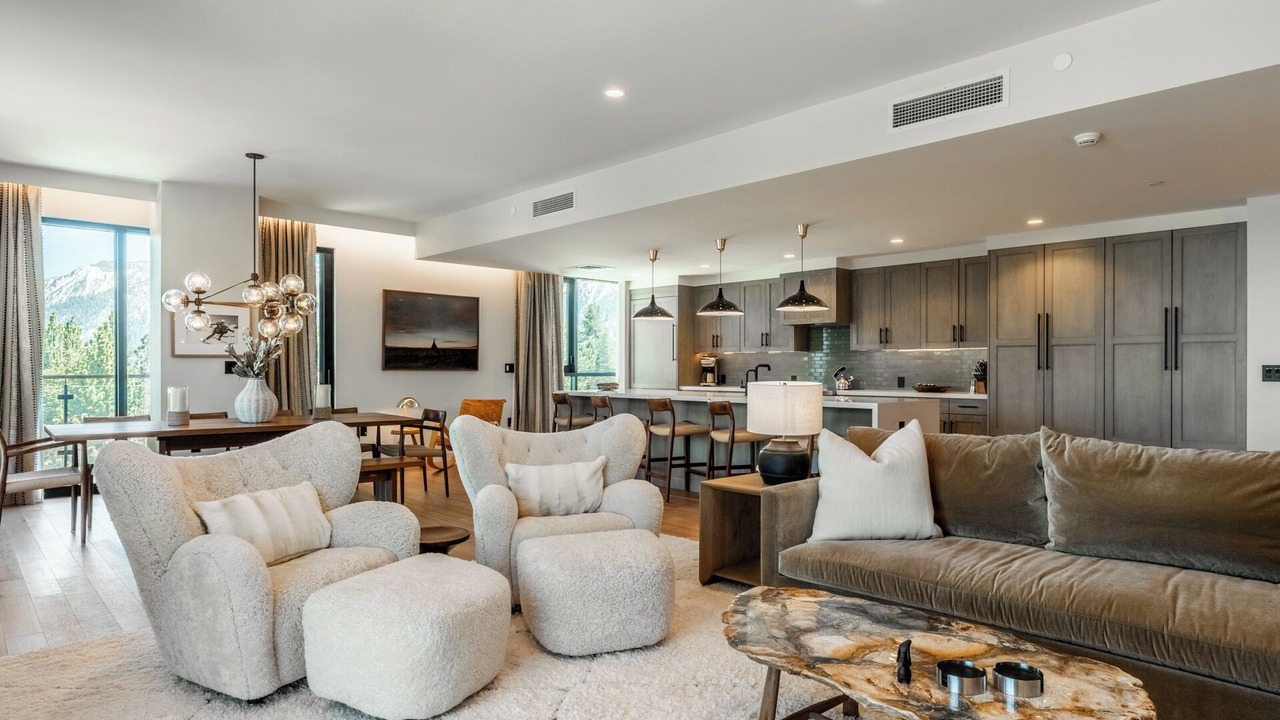 Photo of Livingroom in Mammoth Lakes