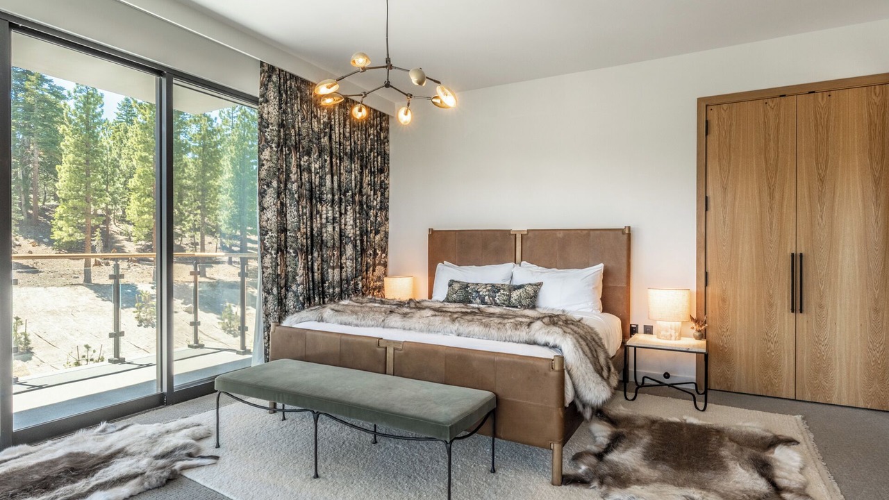 Photo of Bedroom in Mammoth Lakes