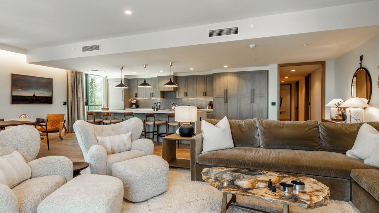 Photo of Livingroom in Mammoth Lakes
