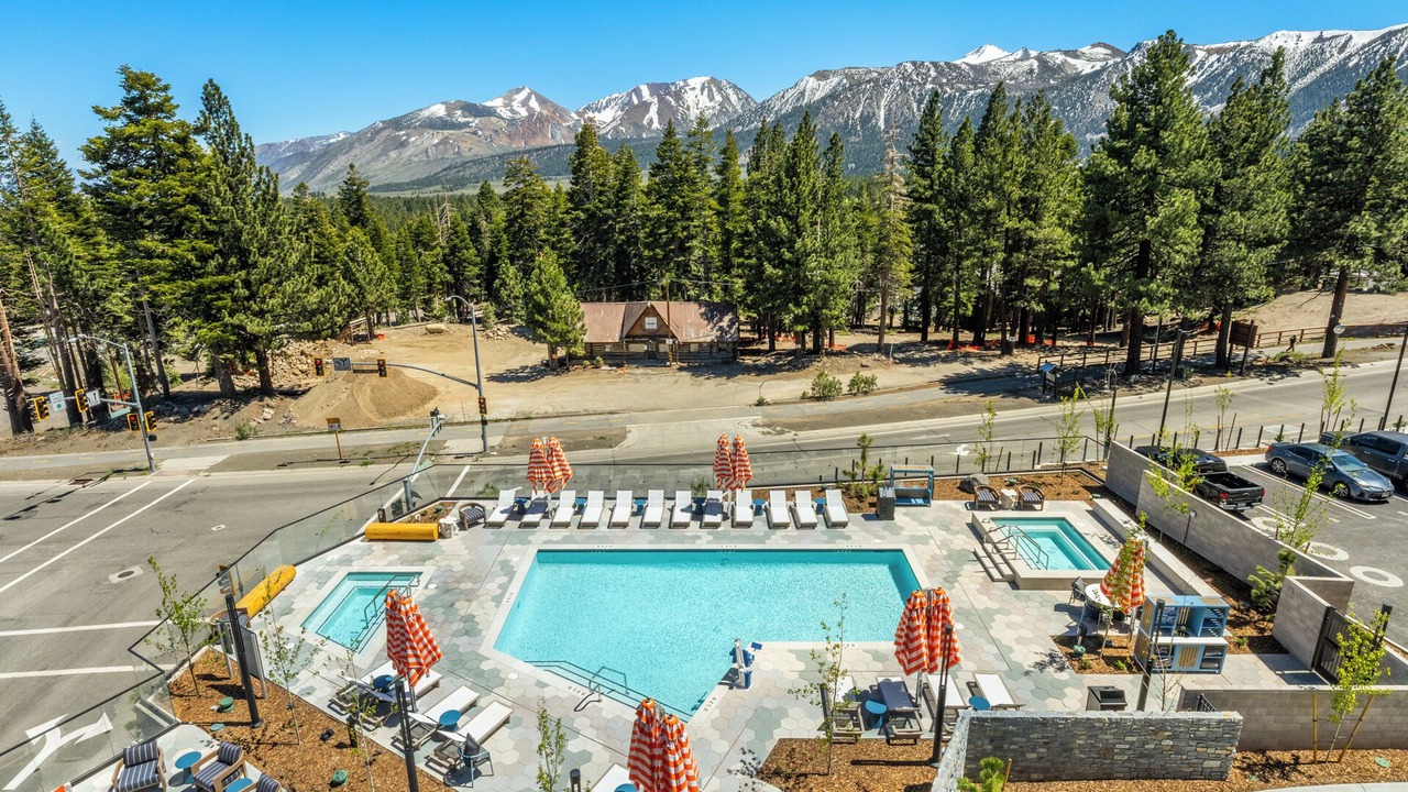 Photo of Outdoor in Mammoth Lakes