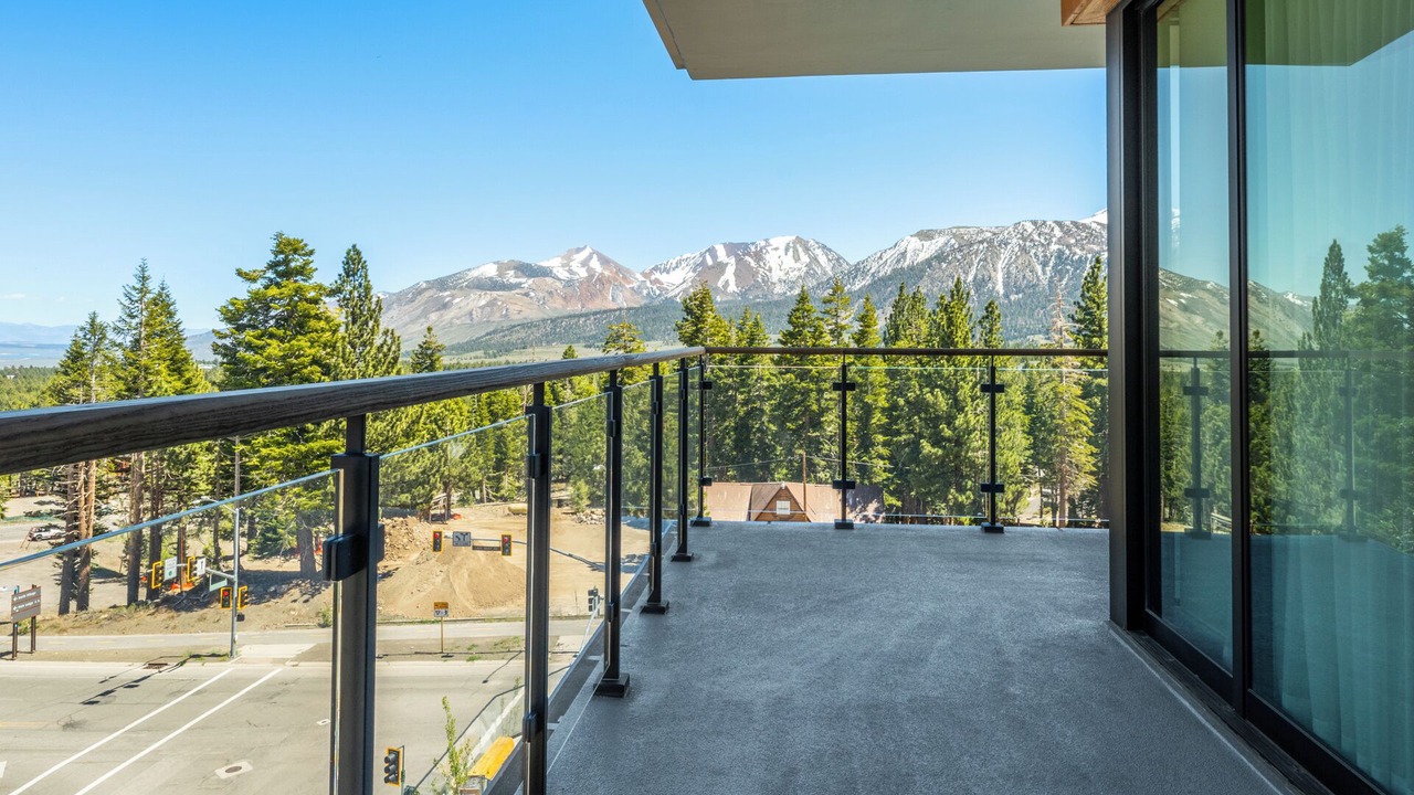 Photo of Outdoor in Mammoth Lakes