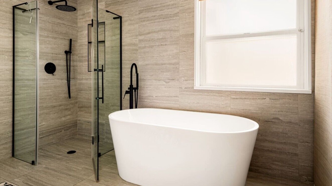 Photo of Bathroom in North Hollywood
