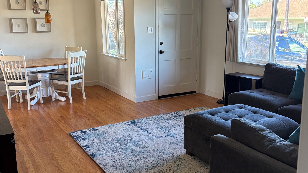 Photo of Livingroom in Mission - Garin