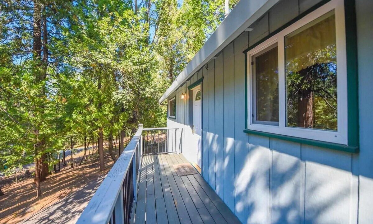 Photo of Patio Balcony in Phoenix Lake-Cedar Ridge