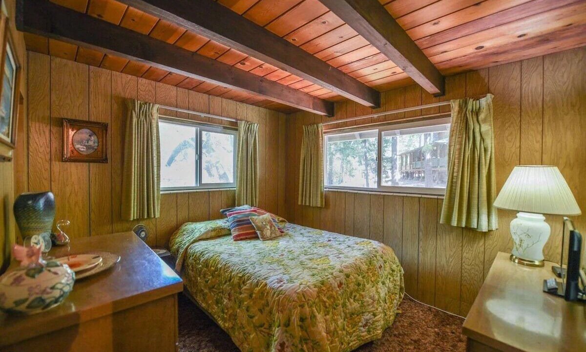 Photo of Bedroom in Phoenix Lake-Cedar Ridge