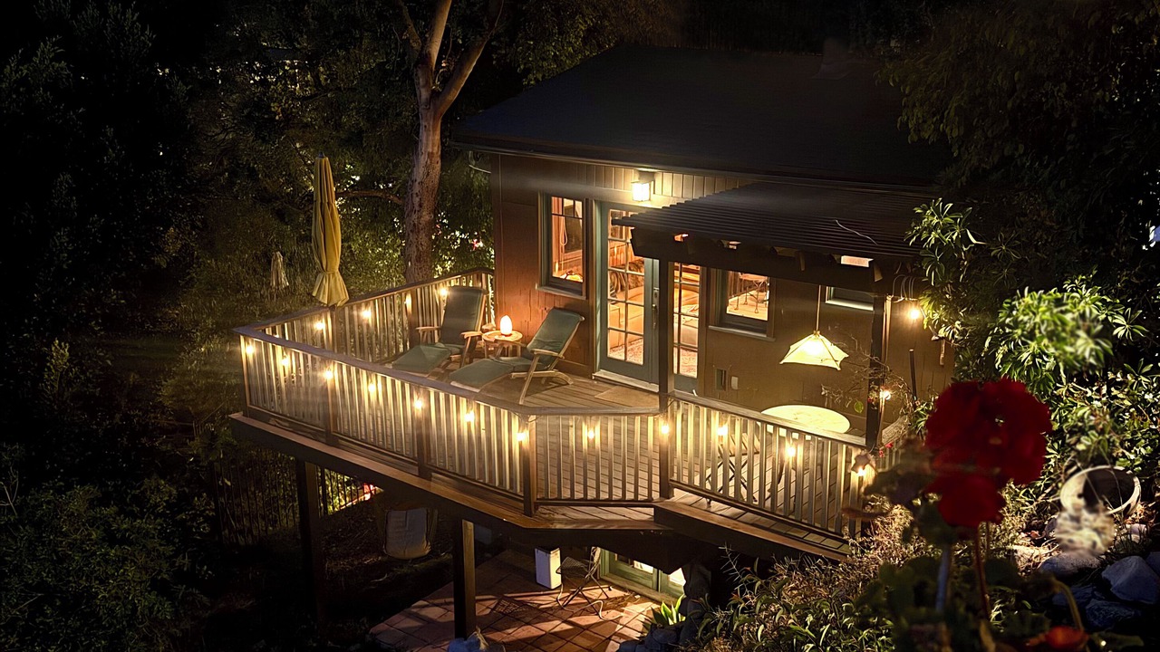 Photo of Outdoor in Hollywood Heights