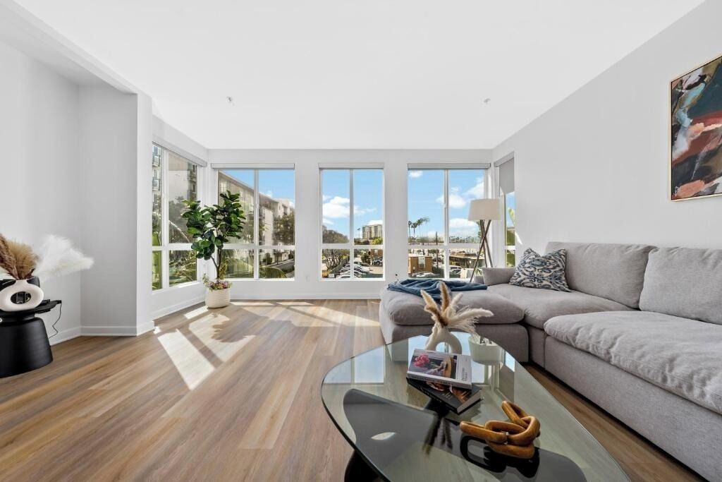Photo of Livingroom in Marina del Rey