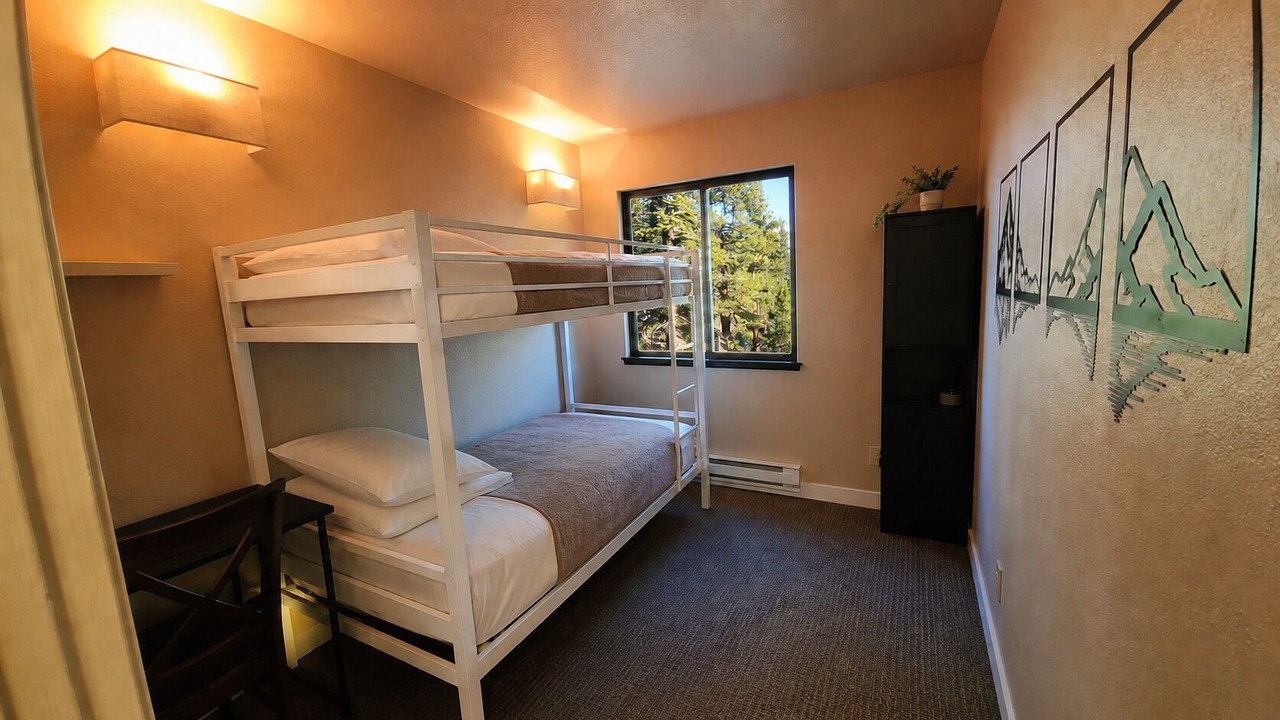 Photo of Bedroom in Tahoe Village