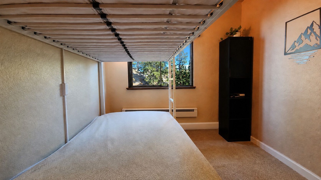 Photo of Bedroom in Tahoe Village