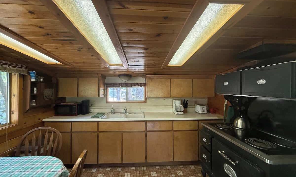 Photo of Kitchen in Big Creek