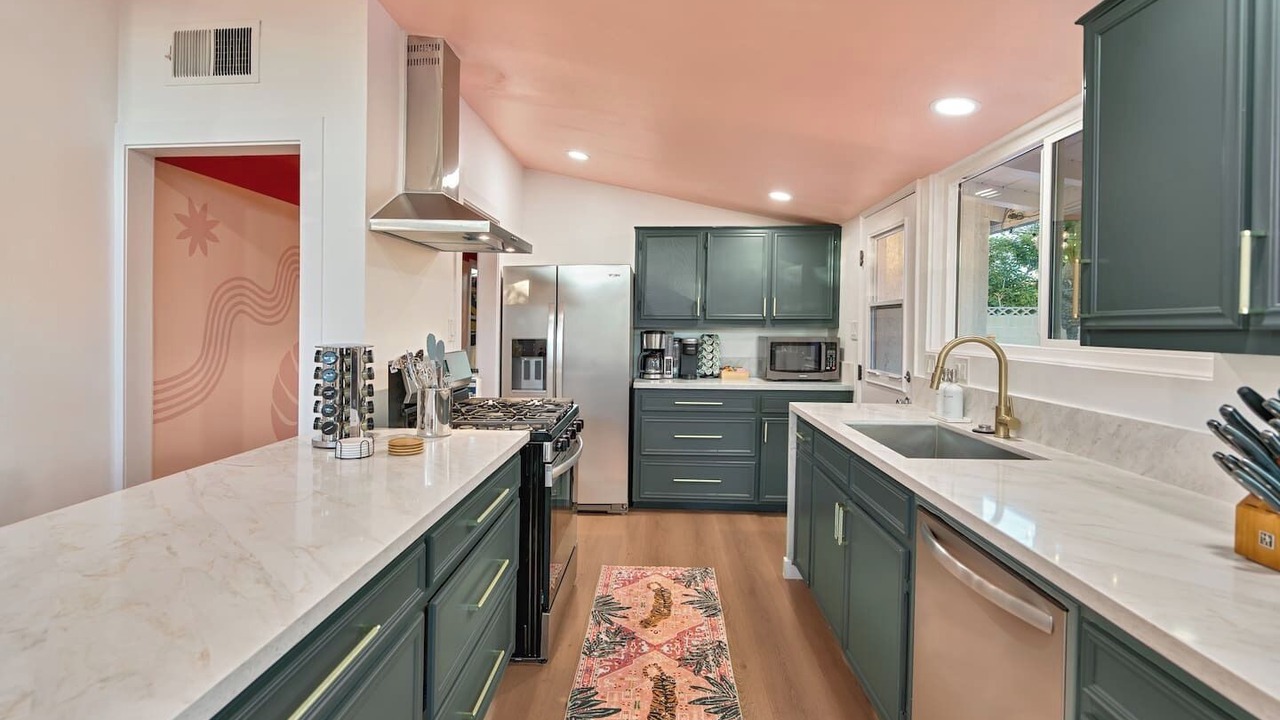 Photo of Kitchen in Sherwood Forest and Thistle Development
