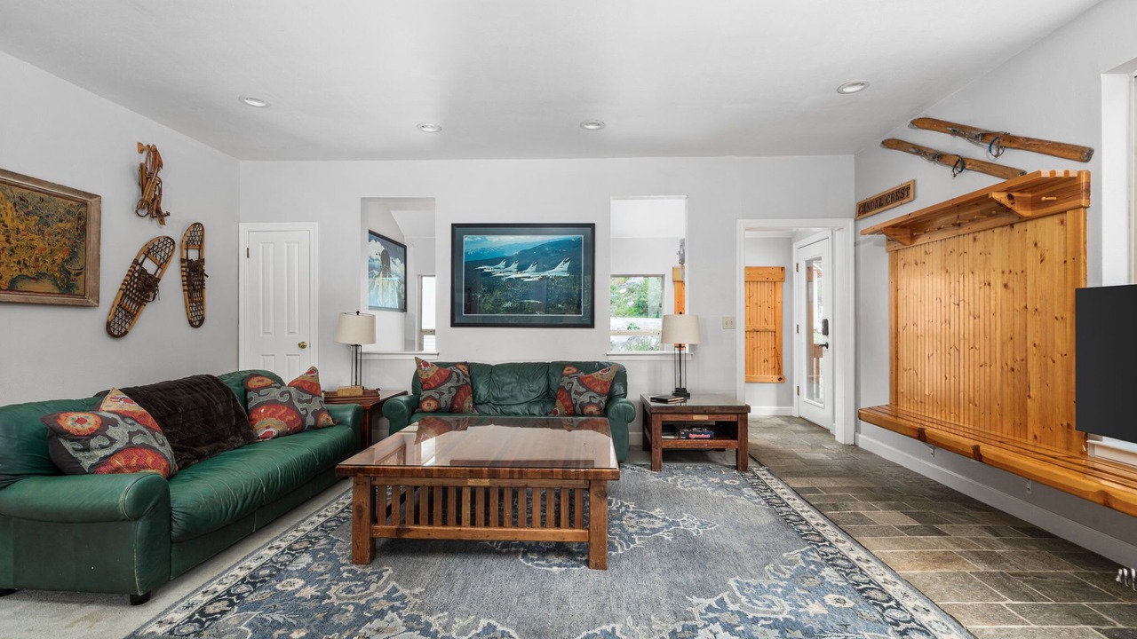 Photo of Livingroom in Big Creek
