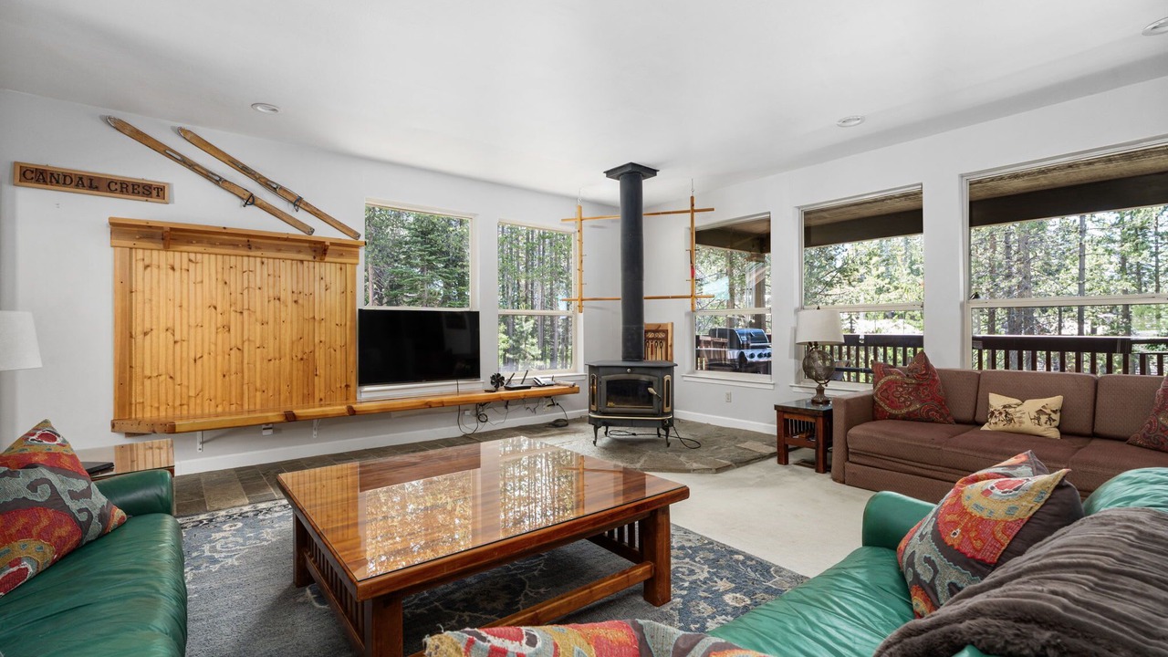 Photo of Livingroom in Big Creek