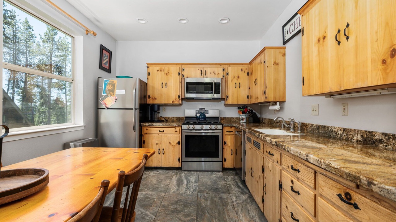 Photo of Kitchen in Big Creek