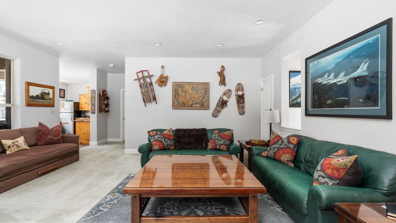 Photo of Livingroom in Big Creek