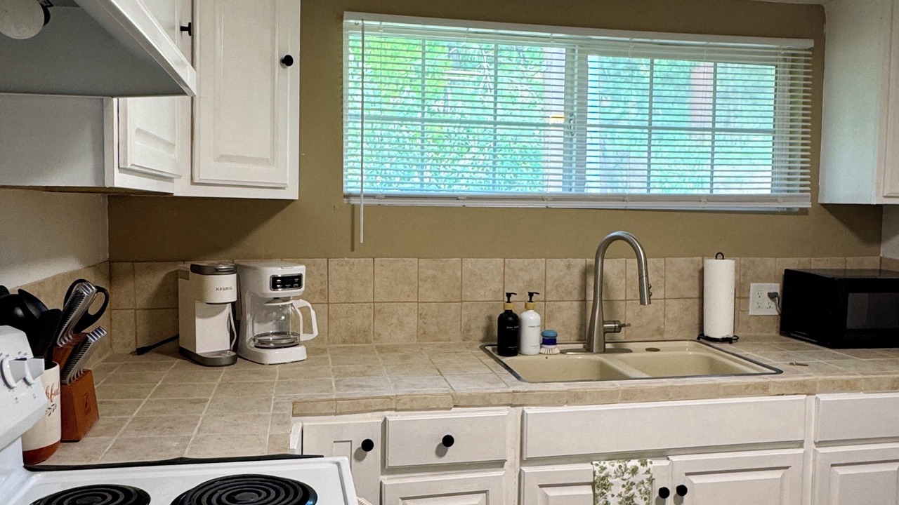 Photo of Kitchen in Weed